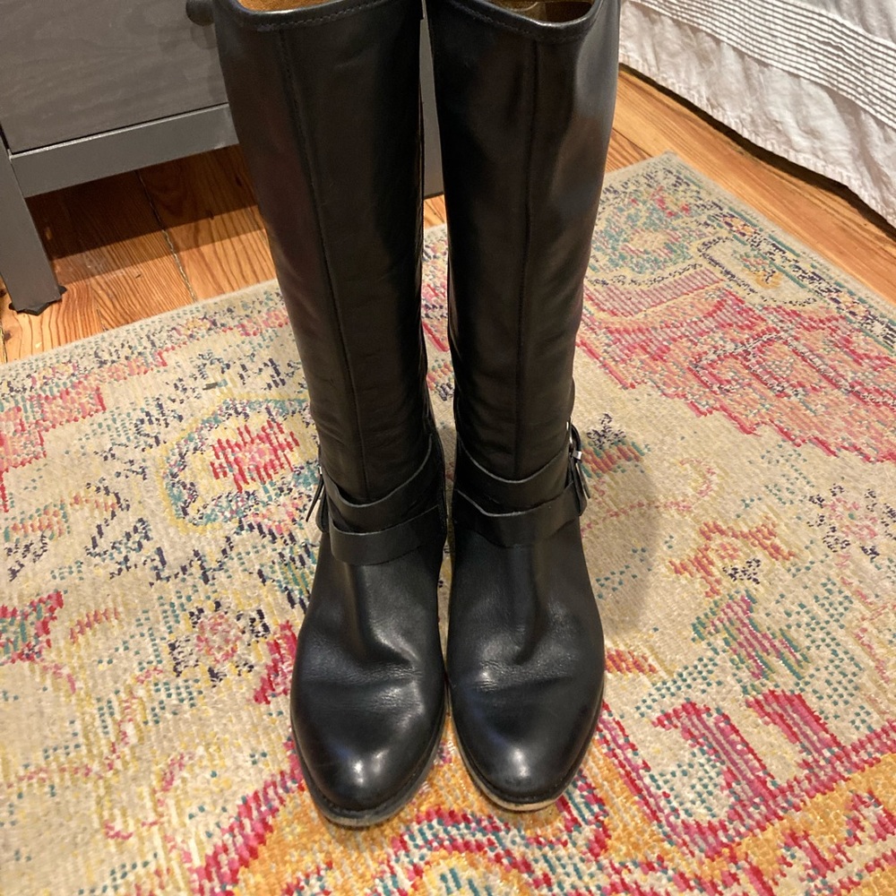 Pikolinos black leather boots size 40